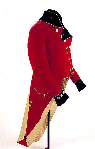 Matthew Elliot tait un colonel du ministre britannique des Affaires indiennes pendant la guerre de 1812. Ce manteau tait le sien. Photo prise par David R. Barker.